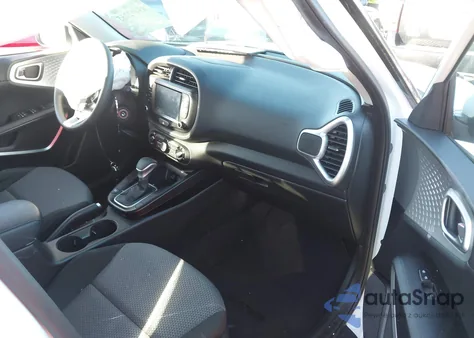 2020 Kia Soul Lx z USA, uszkodzony, nr VIN KNDJ23AU2L7707856